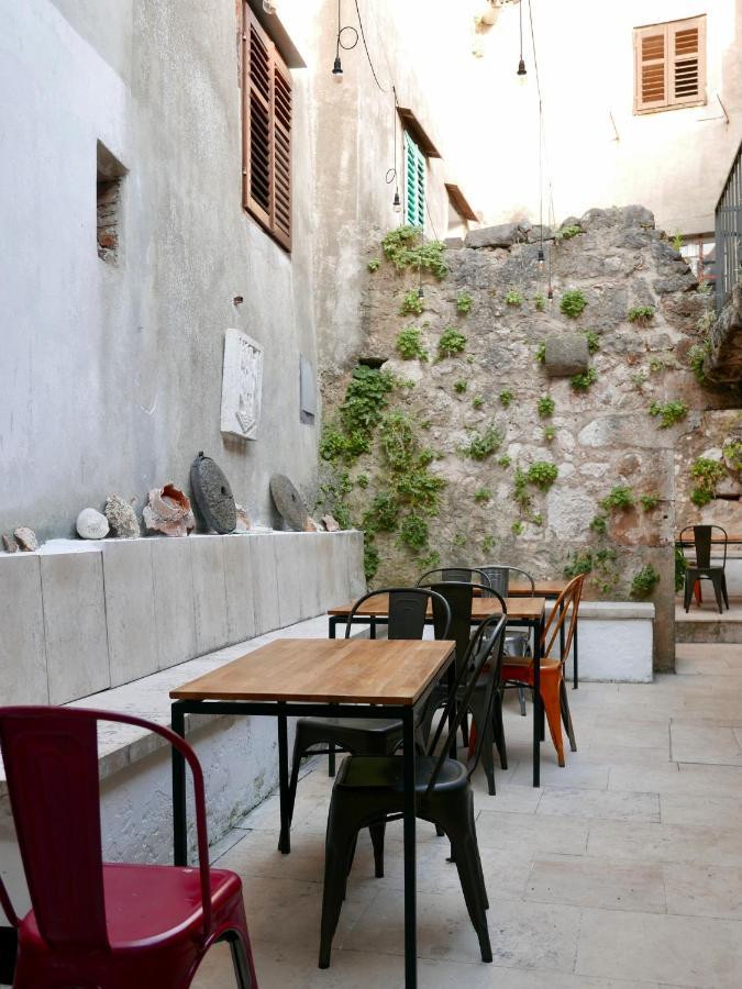 Potocina 21